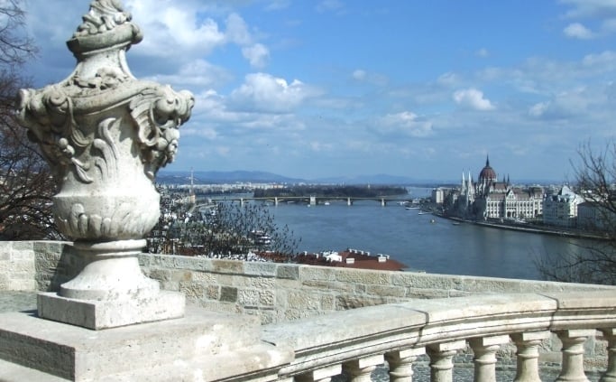 Uitzicht over Boedapest
